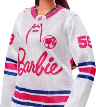  
Кукла Барби Хоккеистка Оригинал Barbie Winter Sports Hockey Player Brunette
 
. . фото 6