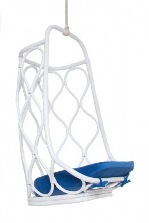 Подвесное кресло-качель Лилия выполнено из натурального ротанга в белом цвете. О. . фото 3