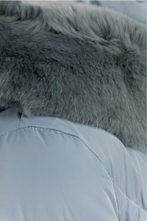 Удлиненная зимняя куртка женская Finn Flare комфортного прямого кроя с теплым ка. . фото 6