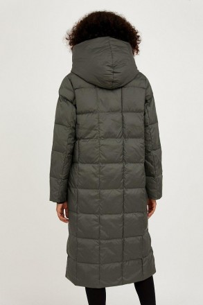 
Для прогулок в морозную погоду рекомендуем вам легкое стеганое пальто свободног. . фото 4