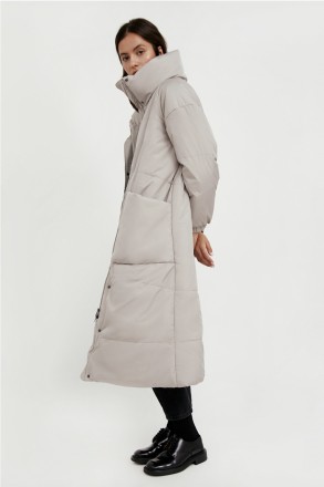
Для прогулок в морозную погоду рекомендуем вам легкое пальто свободного кроя. К. . фото 4