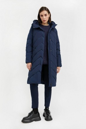 
Лаконичная теплая стеганая куртка из зимней коллекции отлично смотрится на любо. . фото 4