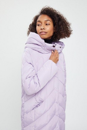 
Лаконичная теплая стеганая куртка из зимней коллекции отлично смотрится на любо. . фото 6