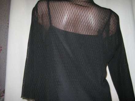 Женская блузка б/у летняя, черного цвета, однотонная, размер визуально 44-46, 2 . . фото 7
