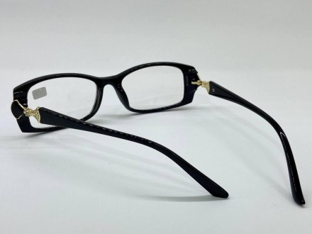 Очки для зрения женские в пластиковой оправе прямоугольники
Готовые очки для зре. . фото 4