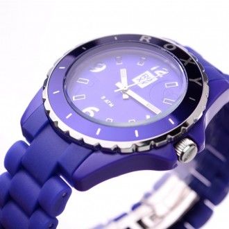 
 
 Чудовий годинник від бренду ROXY. Оригінальний і привабливий дизайн. На руці. . фото 6