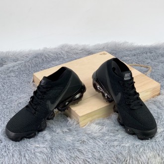 Кроссовки женские черные Nike Air VaporMax CS 
Стильные женские кроссовки Nike A. . фото 4