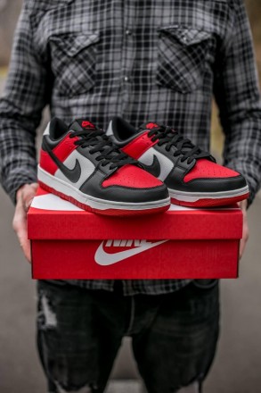 Кроссовки мужские черно-красные Nike SB Dunk Low
Мужские кроссовки Nike SB Dunk . . фото 10