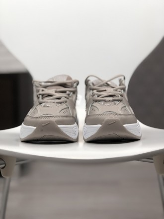 Кроссовки женские серые Nike M2K Tekno
Представляем вам женские кроссовки Nike M. . фото 7