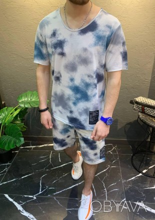 
Костюм мужской летний бело-синий молодёжный футболка и шорты оверсайз Paints
С . . фото 1