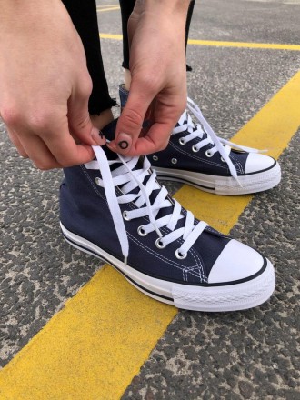 Кеды мужские синие Converse Chuck Taylor Classic High 
Мужские кеды Конверс Чак . . фото 11