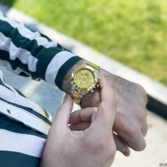 Мужские часы наручные серебристые с золотом класические Rolex Daytona Quartz Dat. . фото 3