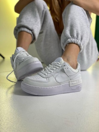 
Кроссовки женские белые Nike Air Force Shadow 
Женские кроссовки Найк Аир Форс . . фото 2