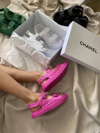 Сандали женские розовые Chanel "Dad" Sandals
Крутые женские сандали Шанель в роз. . фото 7