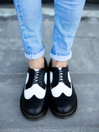 Туфли женские черные Dr.Martens
Женские туфли Мартинс в классической черной расц. . фото 3