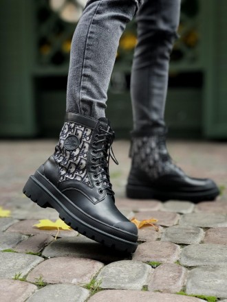 Ботинки женские черные зимние Dior Boots
Женские ботинки Диор Бутс в черном цвет. . фото 8