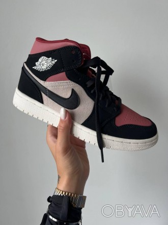 Кроссовки женские черные Nike Air Jordan 1 Retro Mid "Canyon Rust"
Женские кросс. . фото 1