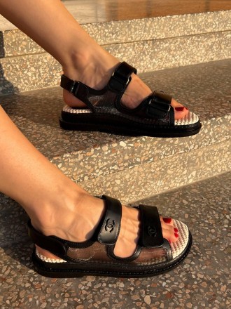 Сандали женские черные Chanel "Dad" Sandals
Женские сандали Шанель в черной расц. . фото 7