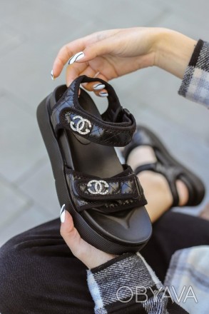 Сандали женские черные Chanel "Dad" Sandals
Женские босоножки Шанель в черной ра. . фото 1