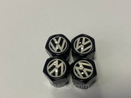 Комплект металлических колпачков с логотипом Volkswagen предохраняют ниппели от . . фото 4