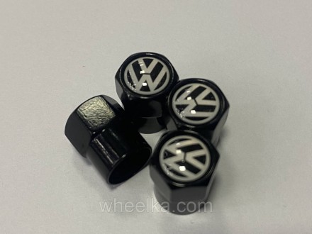 Комплект металлических колпачков с логотипом Volkswagen предохраняют ниппели от . . фото 5