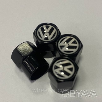 Комплект металлических колпачков с логотипом Volkswagen предохраняют ниппели от . . фото 1