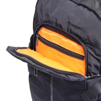 Рюкзак Mazzy Star MS-G6199
Этот рюкзак – идеальный выбор для мужчин, ценящих сти. . фото 5