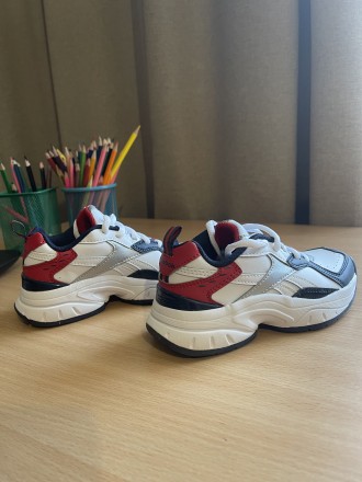 Нові оригінальні дитячі кросівки Reebok
Не підійшов розмір. . фото 3