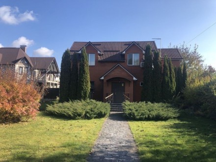 Продам дом с просторным участком (12сот) в районе Голубого озера!. Подгорцы. фото 1 Продам дом с просторным участком (12сот) в районе Голубого озера!. Подгорцы. фото 1