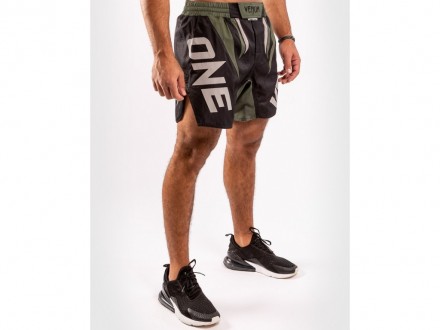 Описание:
Размеры: S
Шорты VENUM One FC Impact Fightshorts идеально подходят для. . фото 4