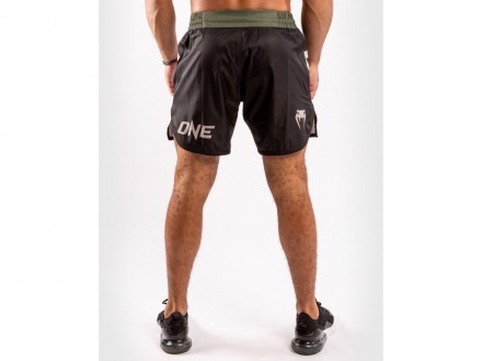 Описание:
Размеры: S
Шорты VENUM One FC Impact Fightshorts идеально подходят для. . фото 5