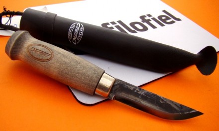 Нож Marttiini 127019 Lumberjack Black (кованая углеродистая сталь)
Z12.9.13.068
. . фото 2
