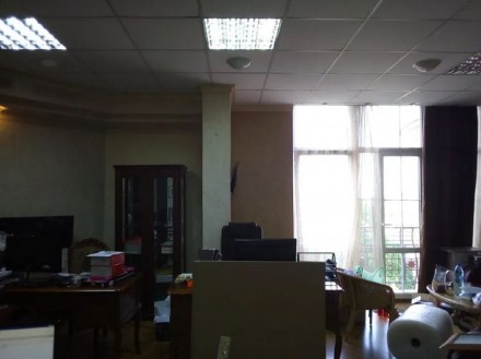 
 12129. Продается офис площадью в 56,5 кв.м. в бизнес центре "Покровский" на 6 . . фото 4
