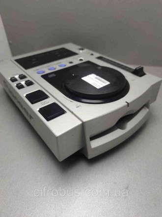 DJ CD-проигрыватель, щелевая загрузка диска, вес 2.2 кг, отношение сигнал/шум 96. . фото 4