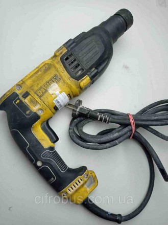 Перфоратор Б/У Dewalt D25133K. Київ. фото 1 Перфоратор Б/У Dewalt D25133K. Київ. фото 1