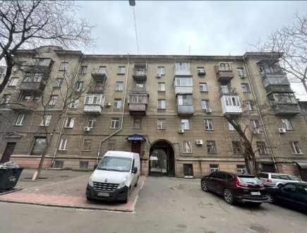 
 14294 Продам 3-комнатную квартиру в Центре на ул. Коблевская. Тихая улица вбли. . фото 2