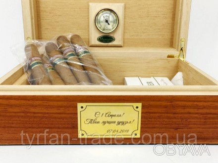 Металевий шильд шильдик бирка на коробку паковання сигар виготовимо за 1 годину
. . фото 1