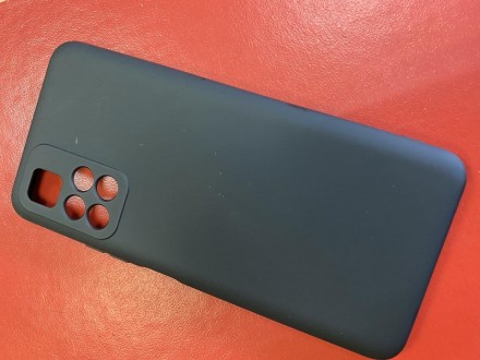 Бампер для Вашего смартфона произведен из качественного силикона с замшевой прок. . фото 2