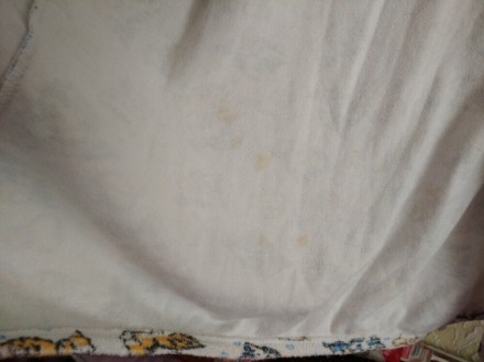 Банный махровый халат девочке 6-9 лет.
Внутри халата есть желтые пятна ( на фот. . фото 6
