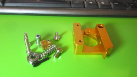 Головка блока экструдера MK8 используется на многих самодельных 3D принтерах, а . . фото 3
