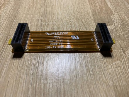 Мост для соединения двух видеокарт AMD Radeon.

Состояние: новое.

Мост Cros. . фото 4