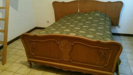 Спальня «Людовик XV» Состав:
Кровать (160x200)
Шкаф (4-х дверный )
Тумба – 2 шт
. . фото 4