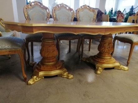 Італійський розсувний обідній стіл з фігурною стільницею та інкрустацією. 
КАК С. . фото 5