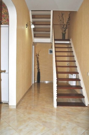 дом, 120 кв. м. . фото 15
15036 Продам 2-х этажный дом с участком 5 соток на Фонтане. В доме выполнен ре. . фото 15