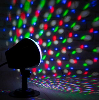  
Дискошар - светомузыка для дома LASER Light SE 371-01
Светодиодный диско шар и. . фото 4