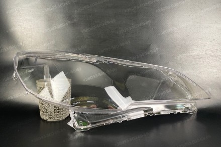Подряпины и потертости на стекле.
Стекло на фару Subaru Outback BR (2009-2015) I. . фото 2