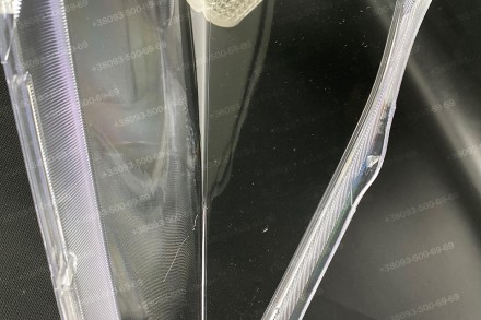 Царапини та потертість на склі
Скло на фару Ford Kuga (2011-2017) II покоління д. . фото 4