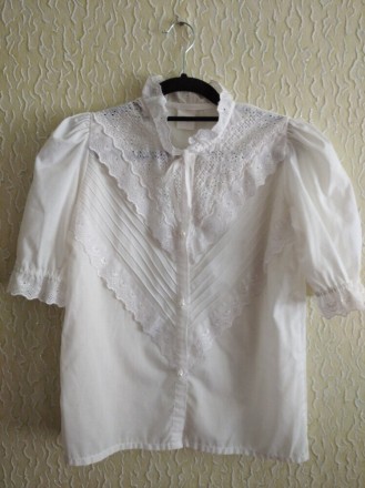 Нарядная блузка рубашка кофточка ,Тайланд. Цвет - молочный.
ПОГ 49 см.
Ширина . . фото 2
