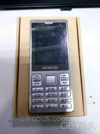 Телефон, поддержка двух SIM-карт, экран 2.4", разрешение 320x240, камера 1.30 МП. . фото 1
