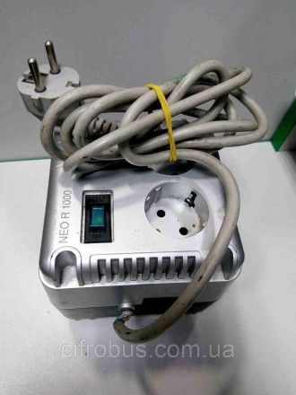 Релейный стабилизатор напряжения, мощность 1000 В·А / 500 Вт, входное напряжение. . фото 3
